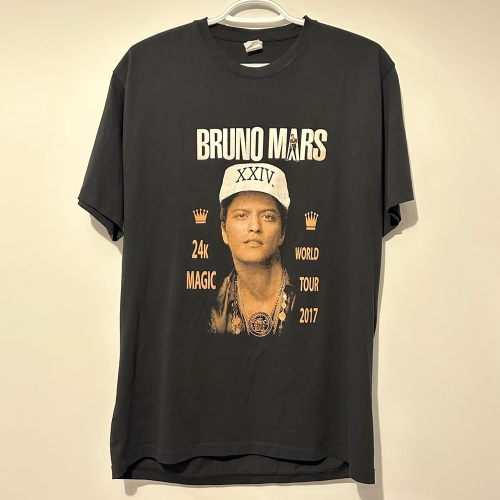 Bruno Mars Tour tee